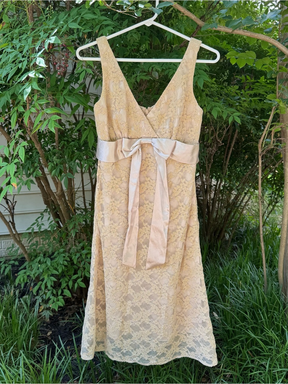 Jessica Howard Pale Gold Lace Midi Dress with Satin Waist Tie